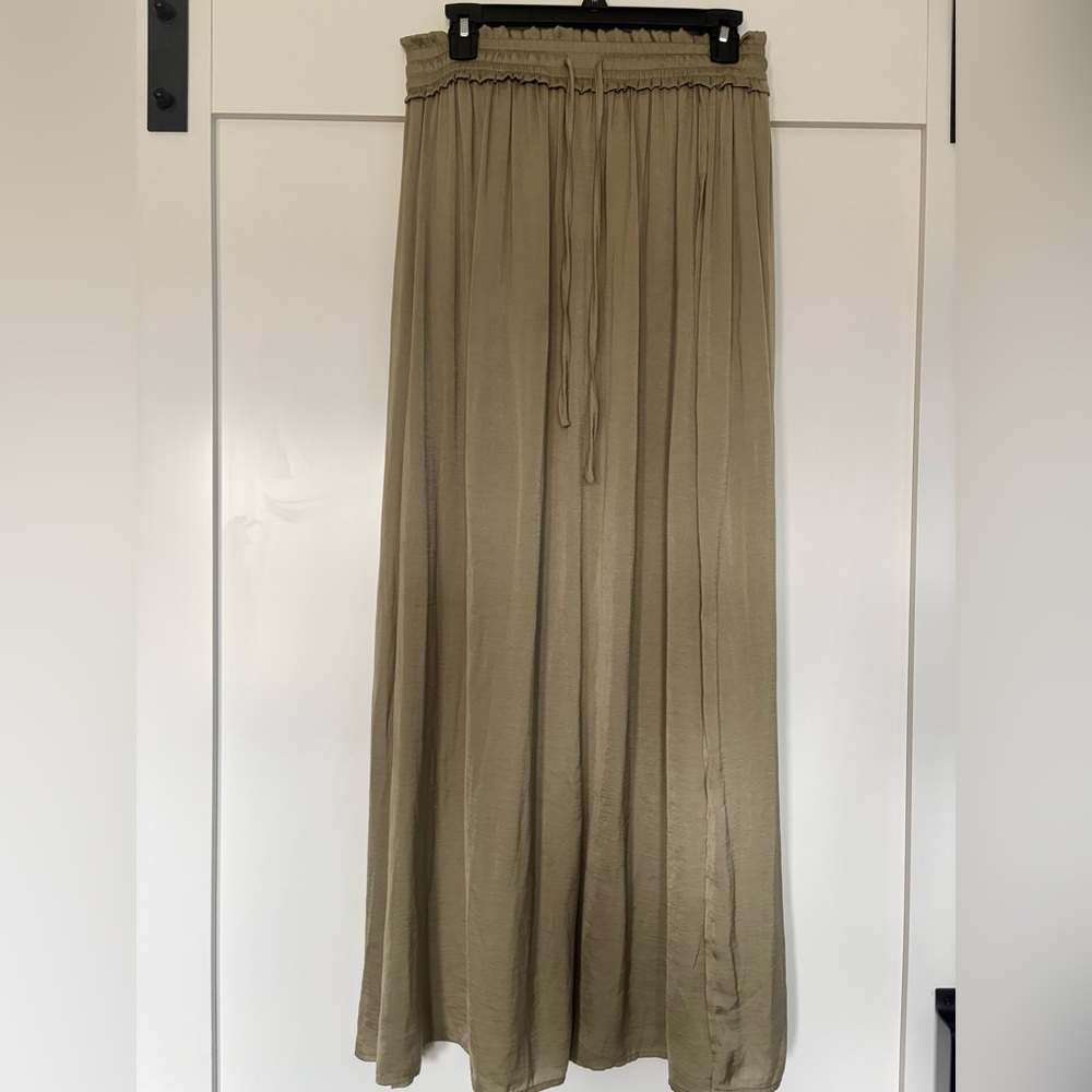 Hem & Thread Sage Maxi Skirt
